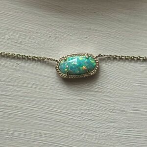 Kendra Scott necklace- no longer sold!!